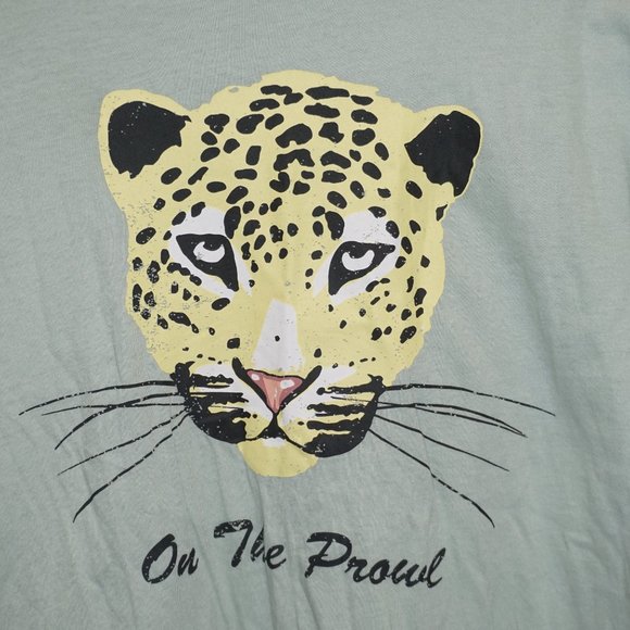 NWT Wildfox Cheetah On The Prowl Graphic Tee - Picture 3 of 4